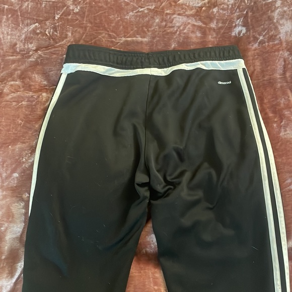 Adidas Climacool Women’s Joggers. - Picture 4 of 6